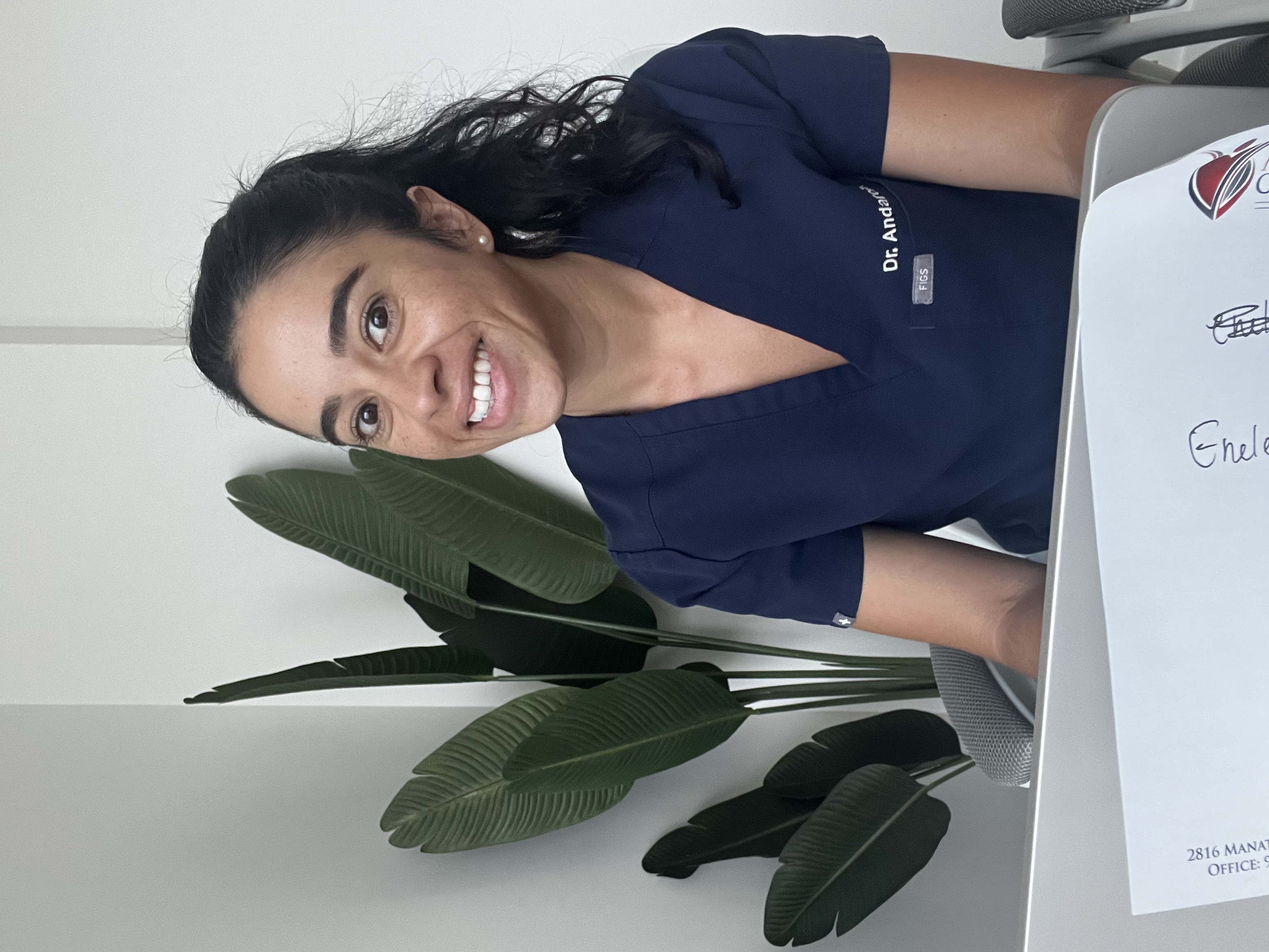 Victoria Andarcia, MD